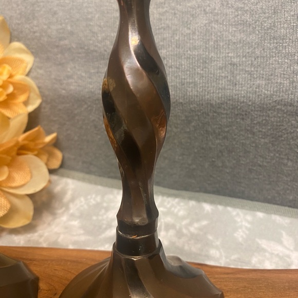Vintage Brass Swirled Candle Holders. - Picture 3 of 5